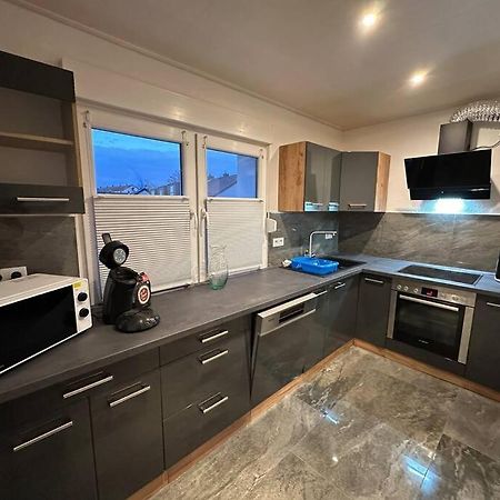 Top 3 Zimmer Appartment Bei Der Schalke Arena, Sport Und Natur Naehe Dortmund Essen Duesseldorf Oberhausen Gelsenkirchen Luaran gambar